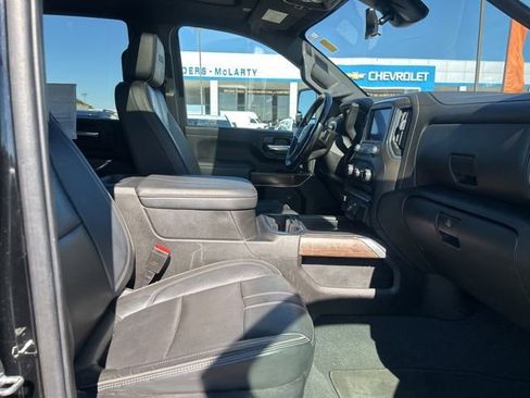 Used 2023 Chevrolet Silverado 3500 High Country image 33