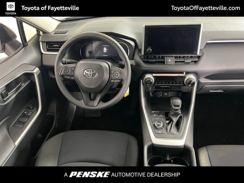 Certified 2025 Toyota RAV4 LE AWD/4WD image 5