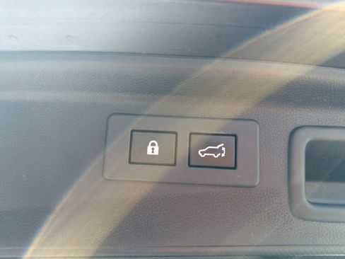 Used 2019 Subaru Forester Touring AWD/4WD image 37