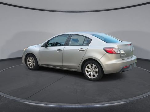 Used 2011 MAZDA MAZDA3 i Sport FWD image 6