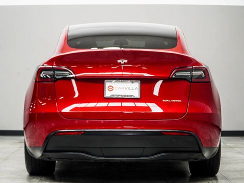 Used 2023 Tesla Model Y Long Range image 11