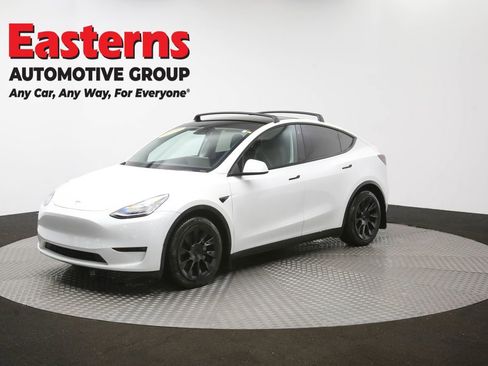 Used 2021 Tesla Model Y Long Range image 53