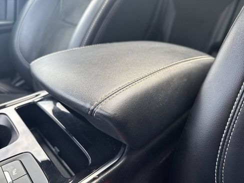 Certified 2019 Ford Edge ST w/ Equipment Group 401A AWD/4WD image 21