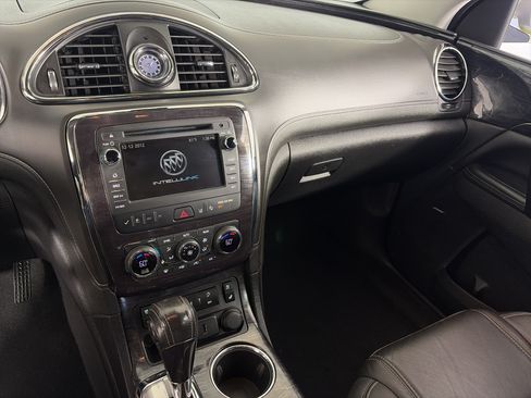 Used 2017 Buick Enclave Premium AWD/4WD image 11