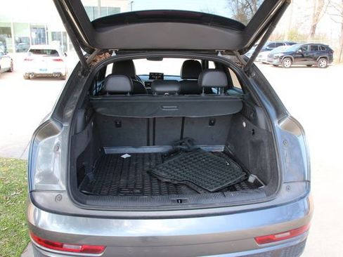 Used 2018 Audi Q3 2.0T Premium image 41