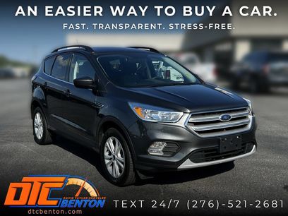 Used 2018 Ford Escape SE w/ SE Sync 3 Package