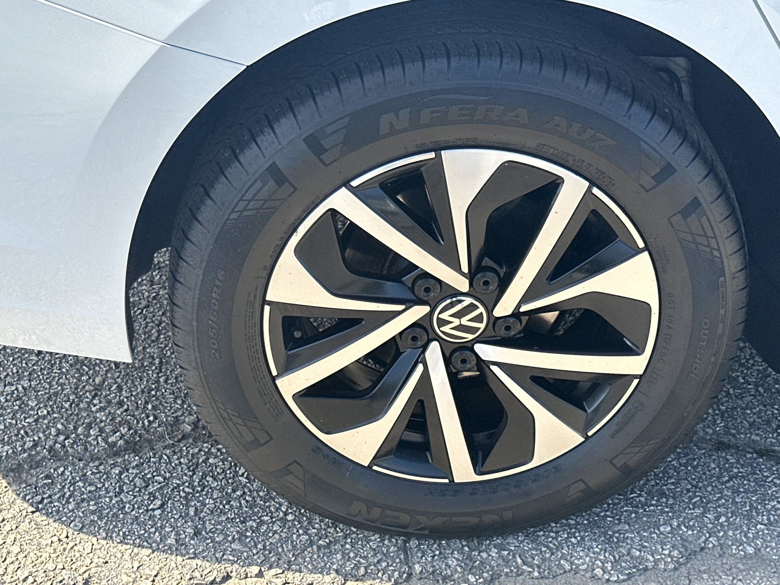 Used 2025 Volkswagen Jetta S FWD image 17
