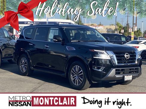 Used 2023 Nissan Armada SL w/ Captain's Chairs Package image 1