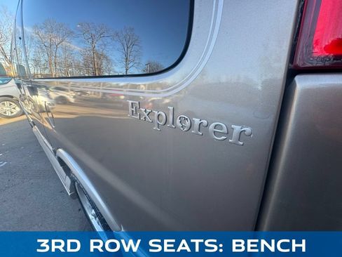 Used 2004 Chevrolet Express 1500 RWD image 15
