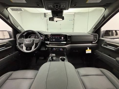 New 2026 GMC Sierra 1500 Elevation w/ Elevation Premium Package AWD/4WD image 4