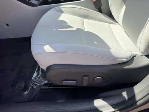 Used 2024 Hyundai Kona SEL FWD image 15