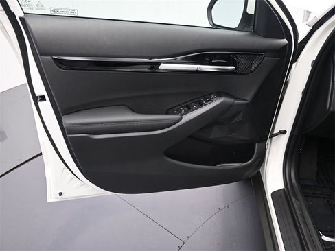 New 2026 Kia Seltos EX image 17