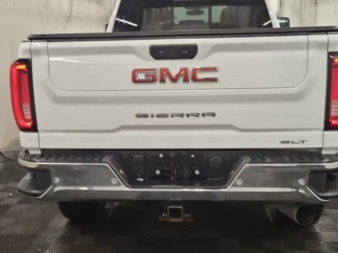 Used 2023 GMC Sierra 2500 SLT w/ SLT Premium Package image 3