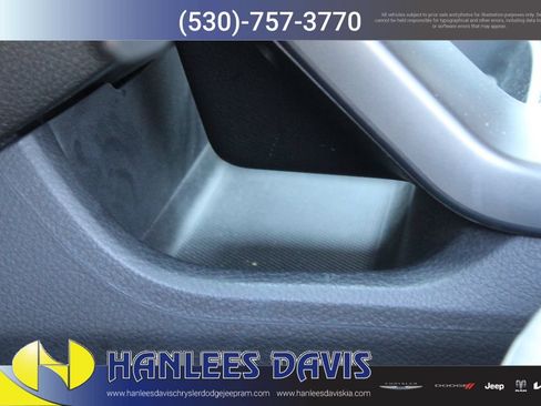 Used 2012 Kia Sorento LX w/ Convenience Pkg FWD image 13