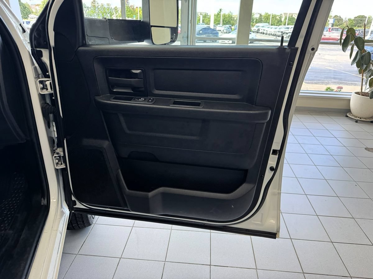 Used 2022 RAM 3500 Tradesman w/ Max Tow Package AWD/4WD image 14
