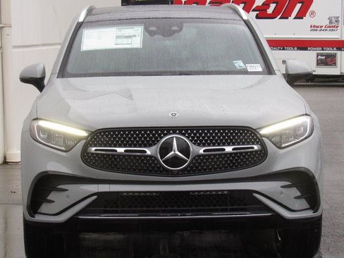 New 2026 Mercedes-Benz GLC 300 4MATIC image 3