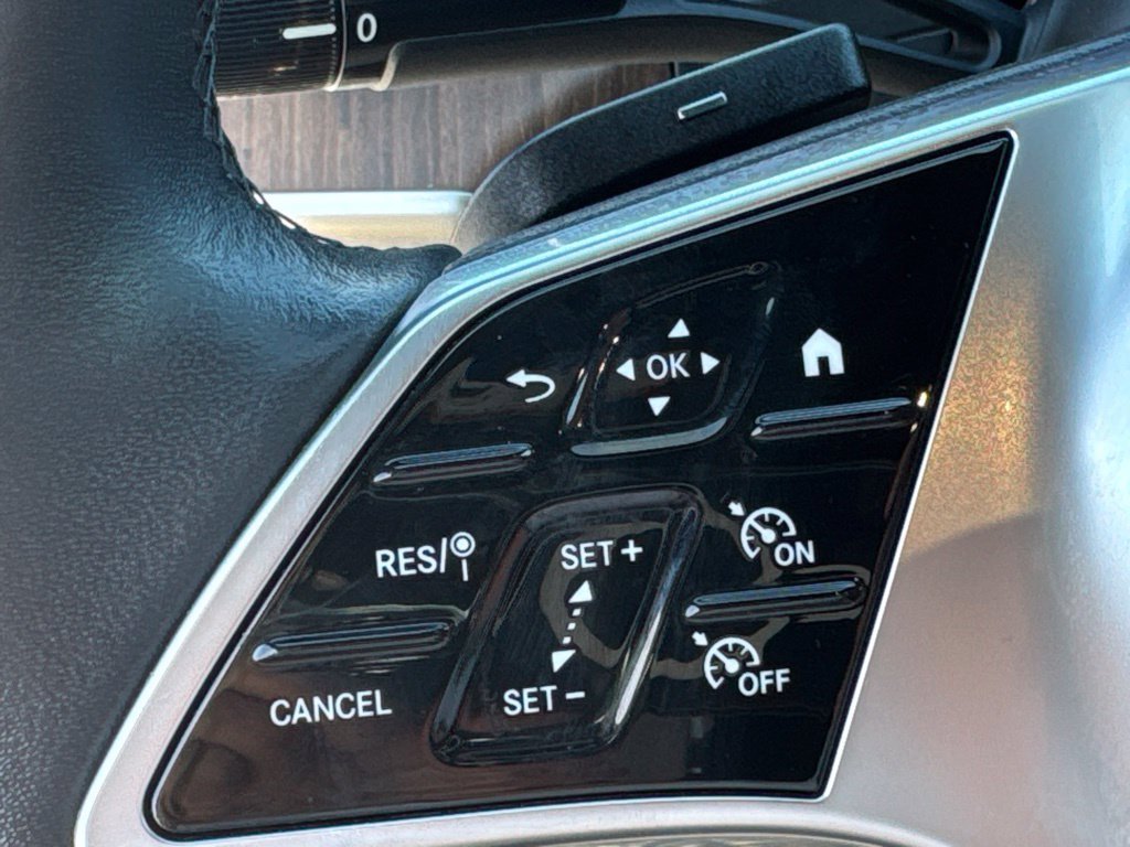 Certified 2024 Mercedes-Benz C 300 Sedan image 27