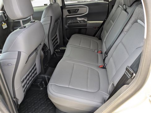 New 2025 Ford Bronco Sport Badlands image 43