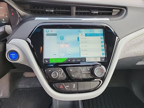 Used 2020 Chevrolet Bolt LT FWD image 20