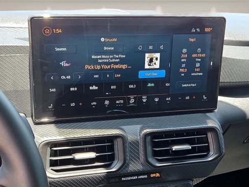 Used 2024 Ford Mustang Convertible RWD image 18