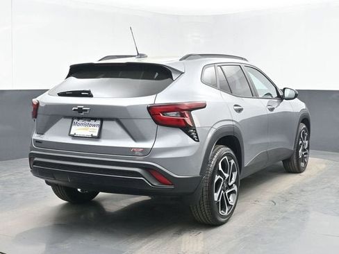 New 2026 Chevrolet Trax RS w/ Sunroof Package image 14