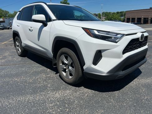 Used 2023 Toyota RAV4 XLE w/ Convenience Package AWD/4WD image 1