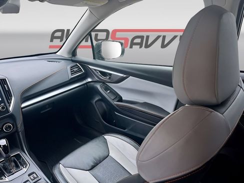 Used 2023 Subaru Crosstrek 2.5i Limited AWD/4WD image 25