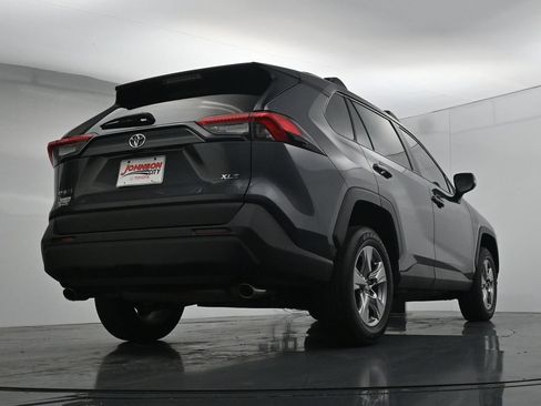 Used 2023 Toyota RAV4 XLE FWD image 36