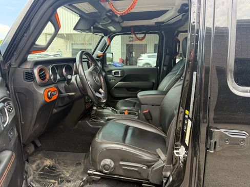 Used 2021 Jeep Gladiator Mojave AWD/4WD image 10