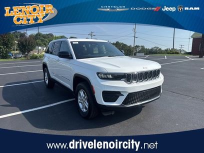 New 2025 Jeep Grand Cherokee Laredo