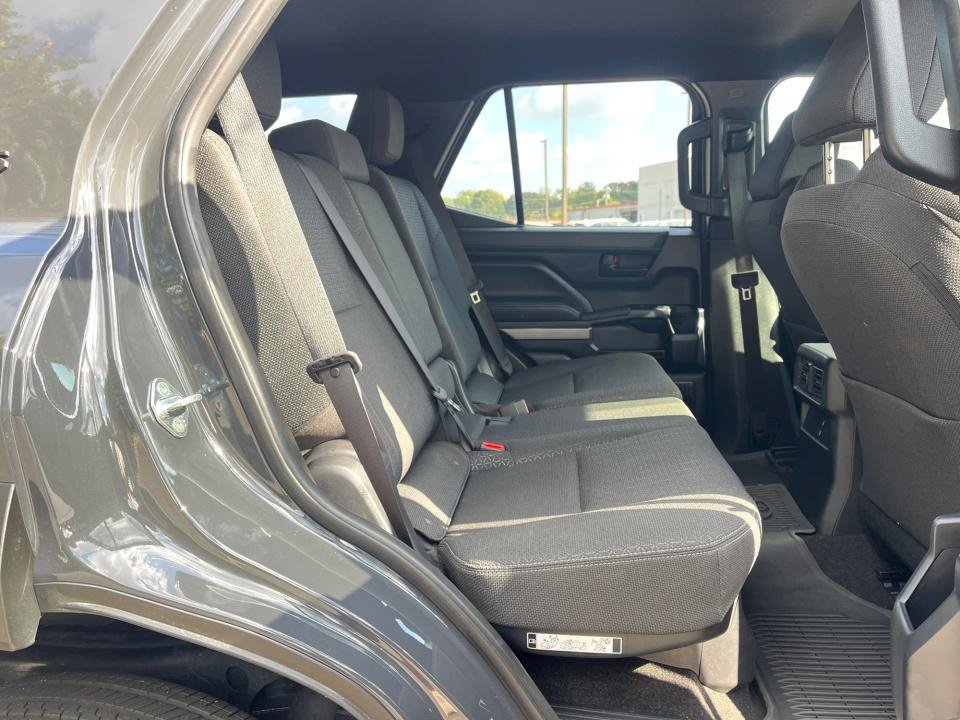 Used 2026 Toyota 4Runner SR5 RWD image 28