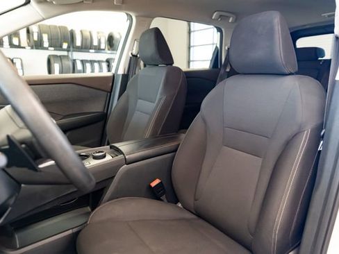Used 2023 Nissan Rogue S AWD/4WD image 22