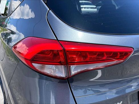 Used 2016 Hyundai Tucson Limited FWD image 19
