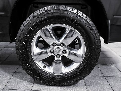 Used 2017 RAM 1500 Big Horn image 8