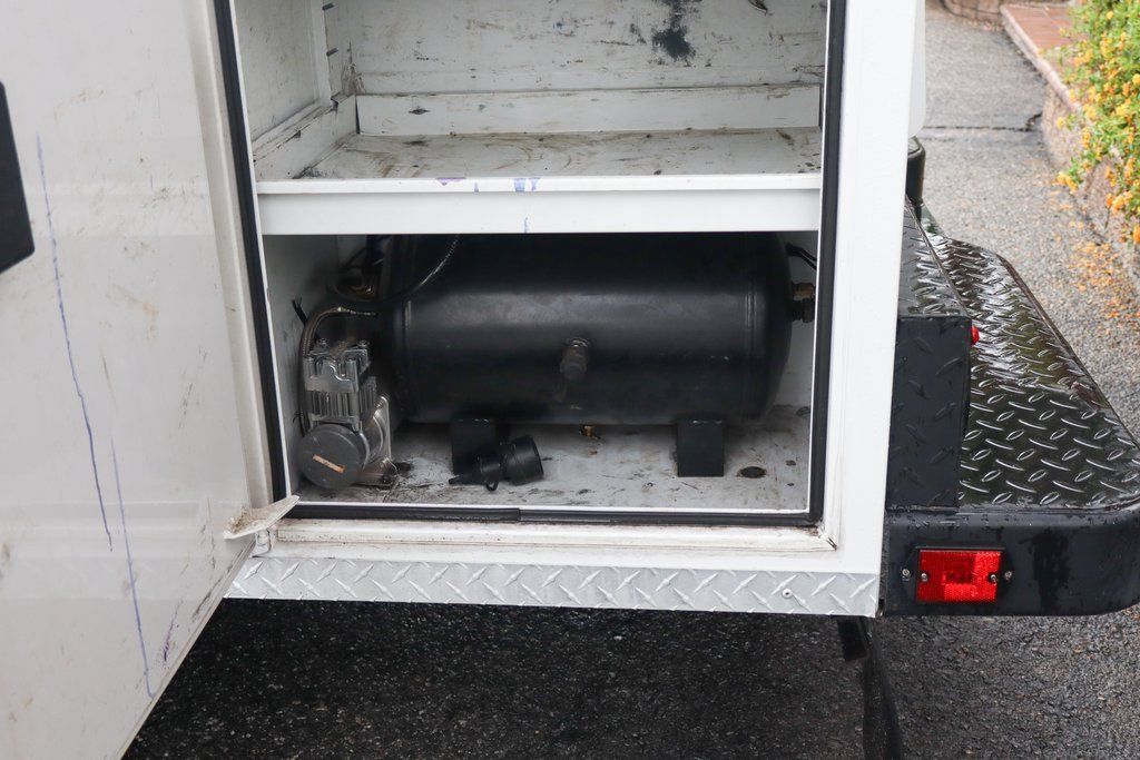 Used 2021 Ford F350 XL w/ Power Equipment Group RWD image 7