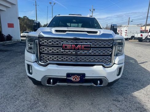 Used 2020 GMC Sierra 2500 Denali w/ Denali Ultimate Package image 3