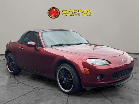 Used 2006 MAZDA MX-5 Miata Grand Touring w/ Premium Pkg image 7