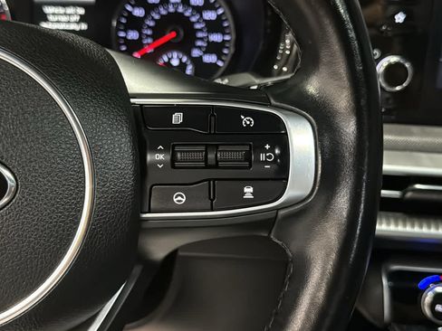 Used 2021 Kia K5 GT-Line AWD/4WD image 11