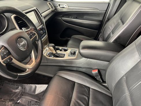 Used 2016 Jeep Grand Cherokee Limited image 4