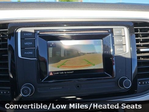 Used 2018 Volkswagen Beetle 2.0T S image 19