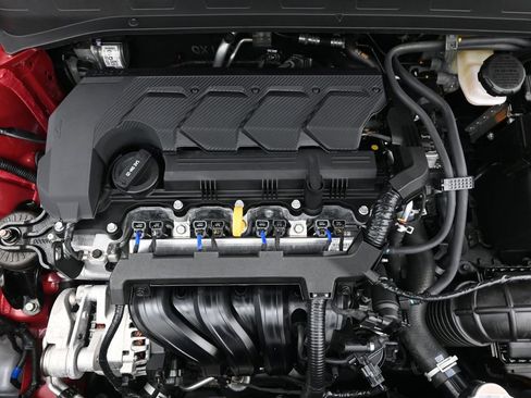 Certified 2025 Hyundai Venue SE image 22