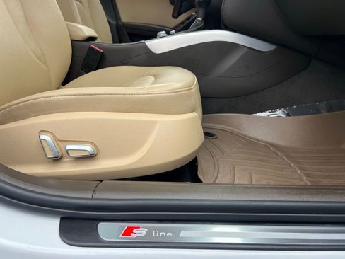 Used 2016 Audi A4 2.0T Premium Plus w/ Technology Package image 35