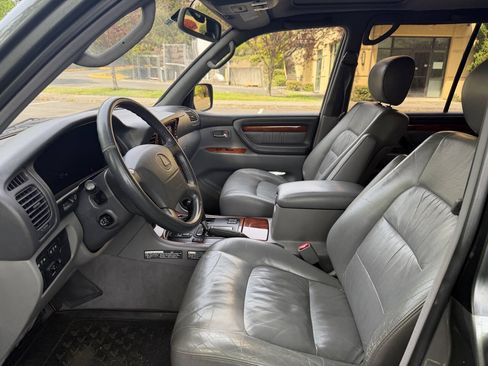 Used 1999 Lexus LX 470 4WD image 11