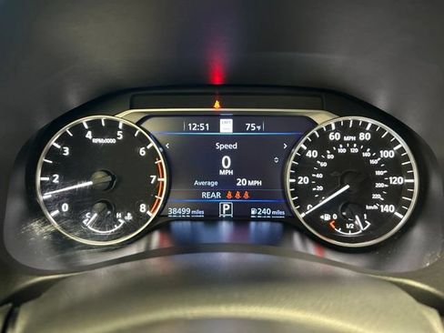 Used 2024 Nissan Altima 2.5 SL FWD image 23