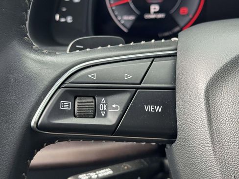 Used 2019 Audi Q8 Prestige AWD/4WD image 22