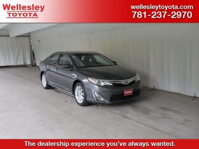 Used 2014 Toyota Camry XLE w/ Moonroof Package