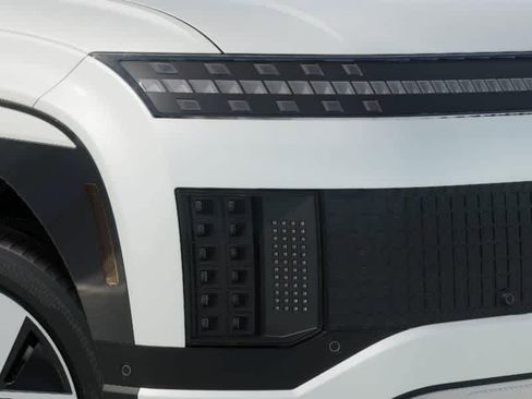 New 2026 Hyundai Ioniq 9 SEL image 9