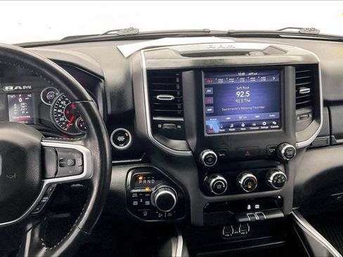 Used 2020 RAM 1500 Big Horn AWD/4WD image 5