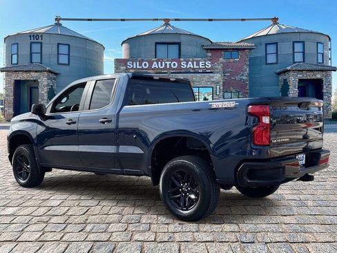 Used 2020 Chevrolet Silverado 1500 Custom Trail Boss w/ Custom Convenience Package image 3
