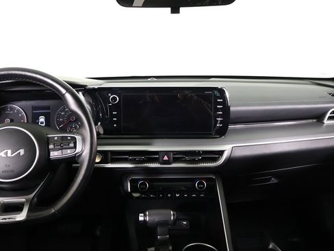 Used 2023 Kia K5 GT-Line image 37